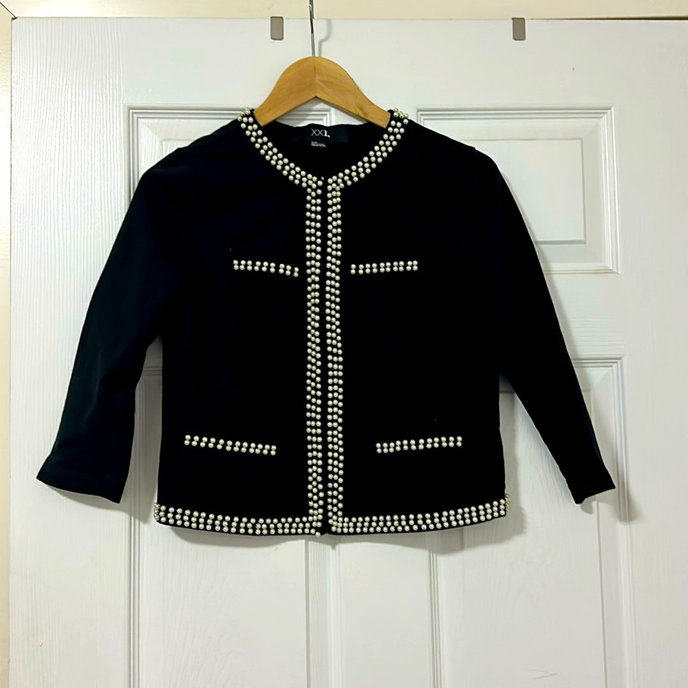 Beaded cardigan w/ pockets